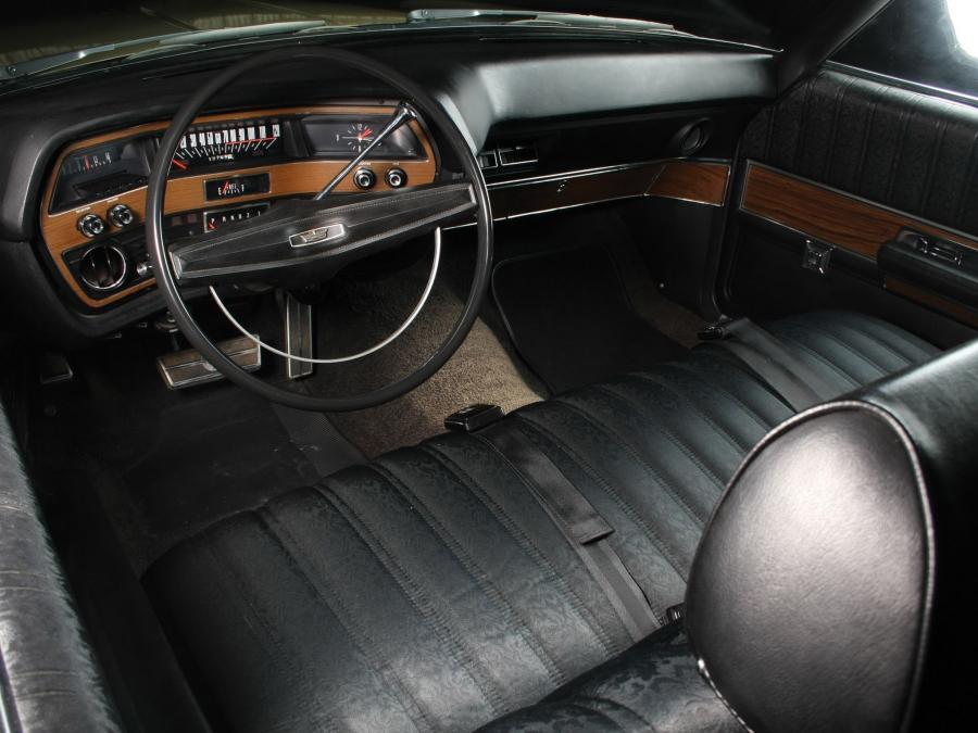  Ford LTD Formal Hardtop Coupe 1969 года  (фото 8 из 10)